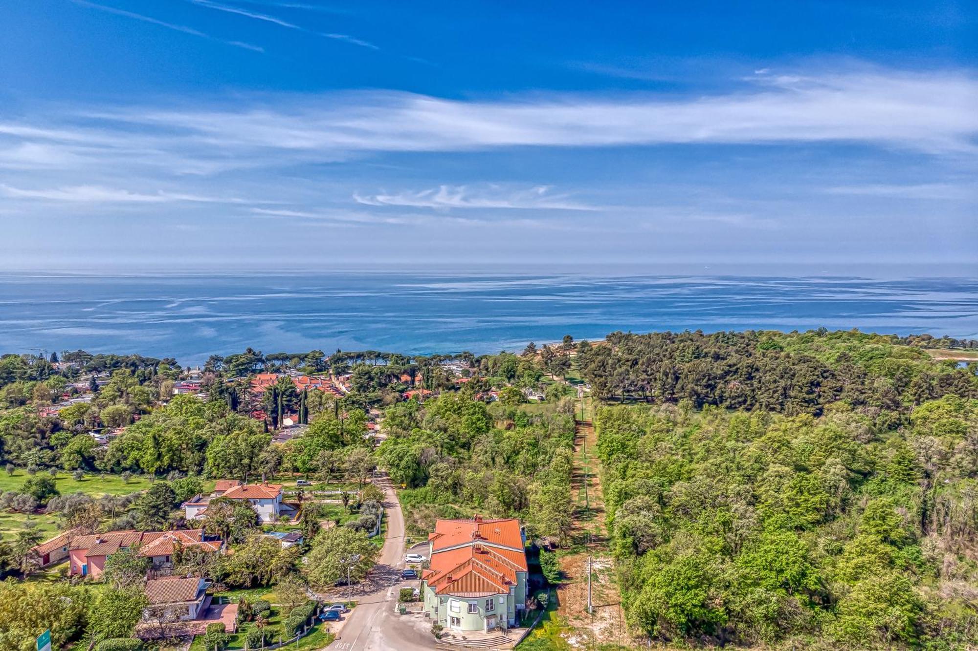 Apartment App Mariella 150m From The Sea - Happy *